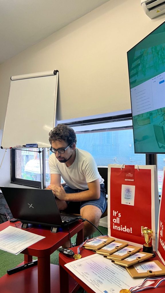 A young person working during the Hackaton